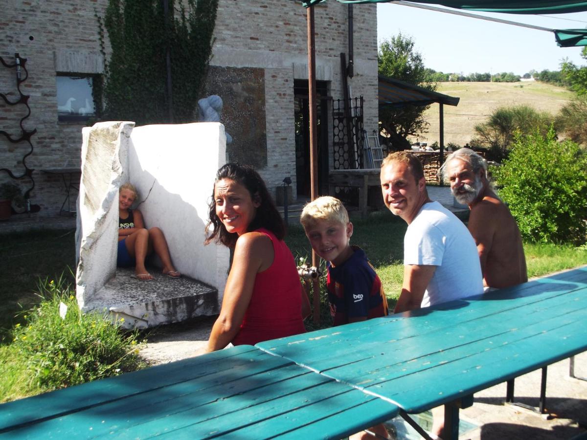 "La Casa Degli Ulivi Art B&B" Trecastelli ภายนอก รูปภาพ