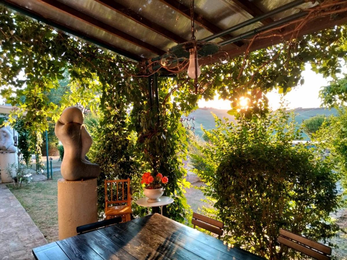 "La Casa Degli Ulivi Art B&B" Trecastelli ภายนอก รูปภาพ