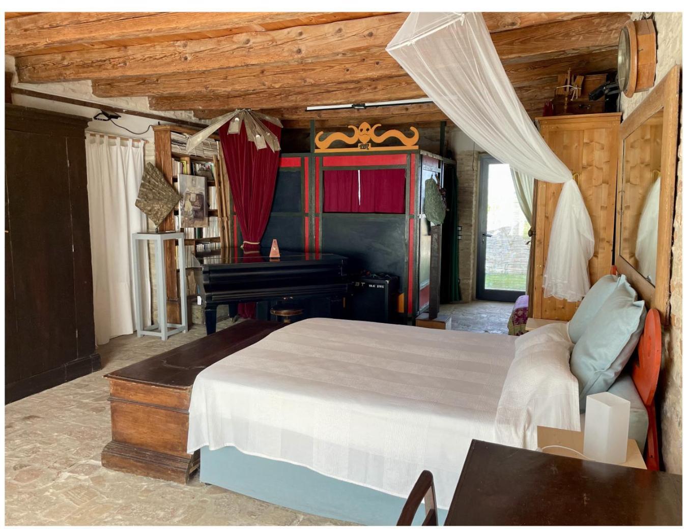 "La Casa Degli Ulivi Art B&B" Trecastelli ภายนอก รูปภาพ